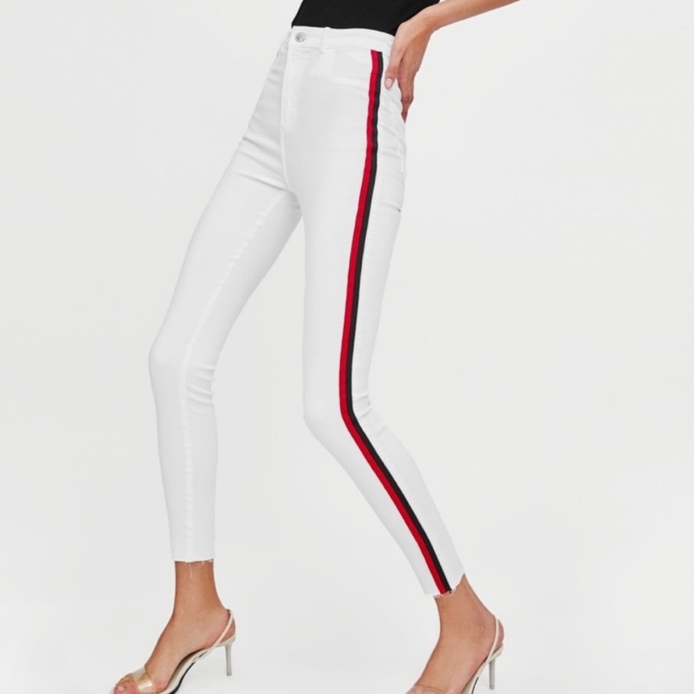 Zara High Rise Skinny Shaper White Jeans with Red and black Stripe